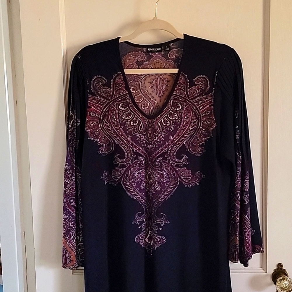 Bohemian tunic top size medium with wide sleeves